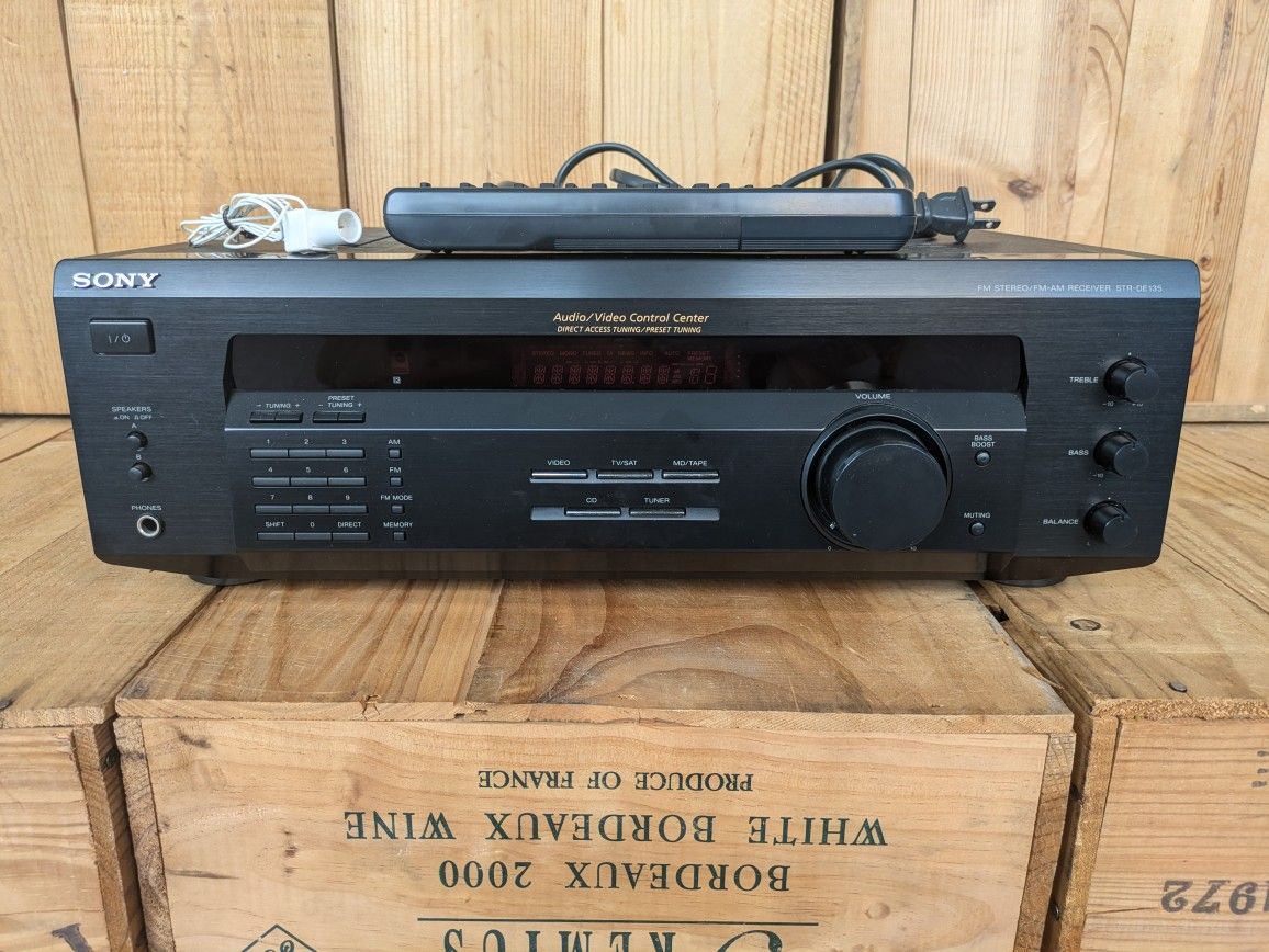 Sony STR-DE135 Stereo Receiver AV Center Bundle + Antenna & Remote TESTED & WORKS GREAT