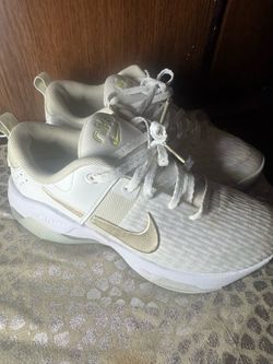 Nike White and Gold Low-Top Sneakers