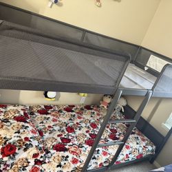 Bunk Bed With Twin Mattresses 