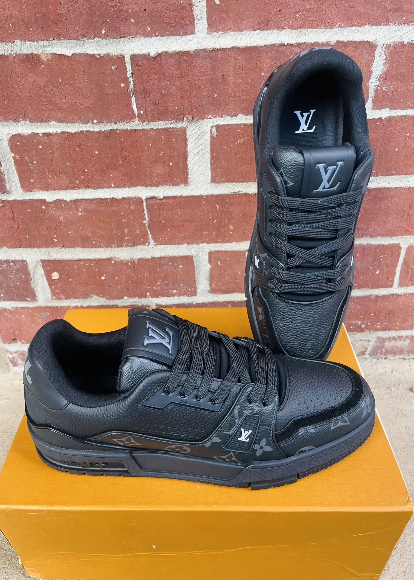 Louis Vuitton Trainers Sneaker: Size 11 US