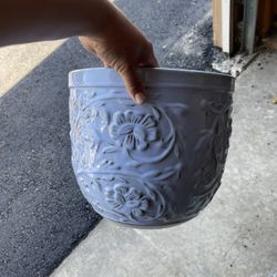 Ceramic pot