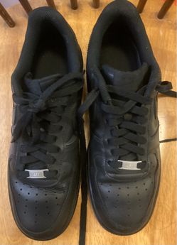Nike AF1 good condition black size 9.5 men