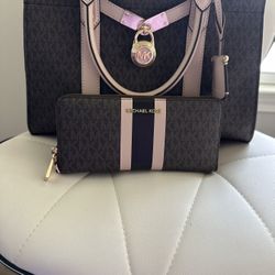 Michael Kors Purse + Matching Wallet