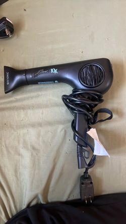 Bio ionic hairdryer