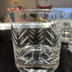 Classique Etched Crystal Drinking Glass