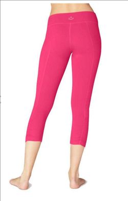 Beyond Yoga bright pink cinched ankle capri leggings women's Size Large