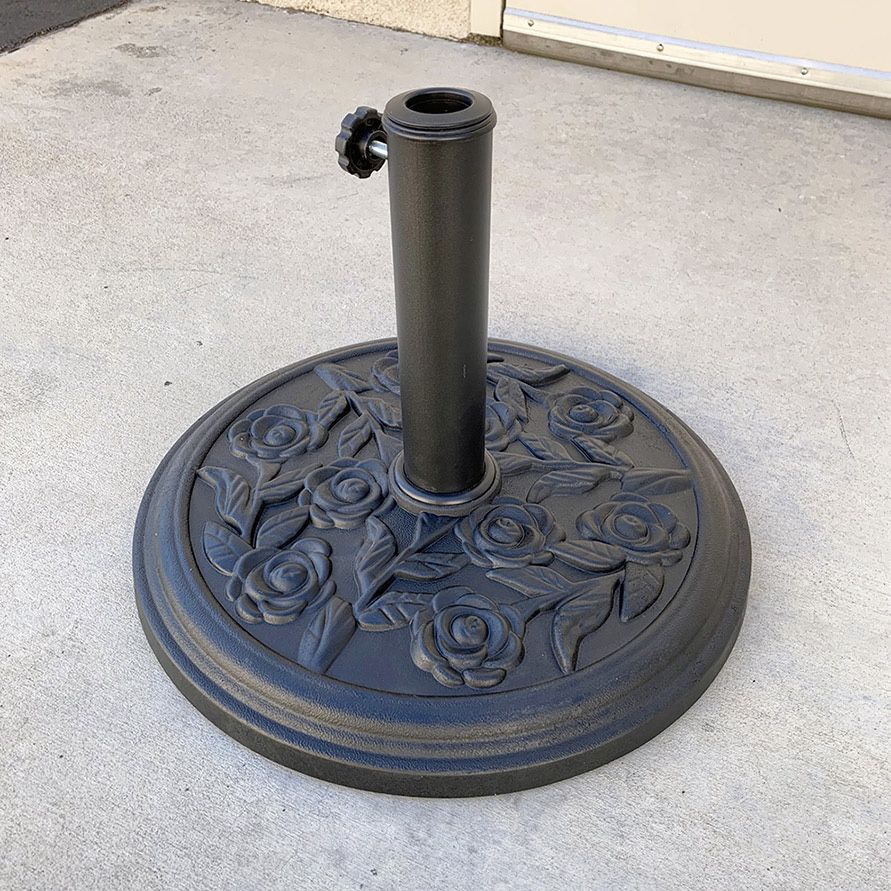 (New) $25 Outdoor Patio Umbrella 18” Round Base Weight 18lbs, Fit 1.5” Pole Stand