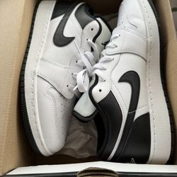 Air Jordan 1 Low Black/white 