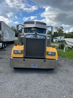 2003 Kenworth W 900 L