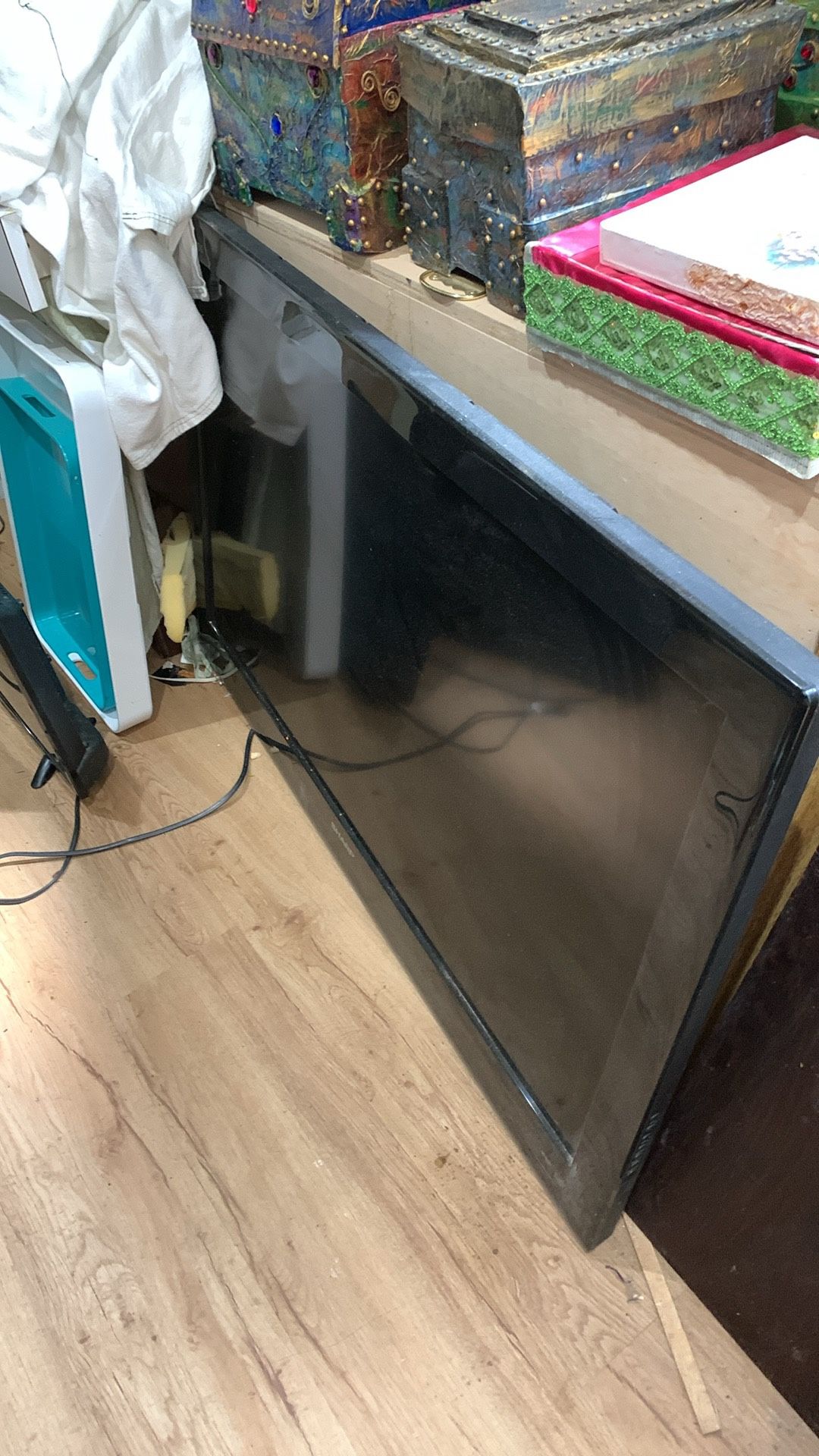 42” Sharp TV In Long Island Great Neck