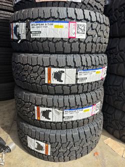 285/70R17 Falken Wildpeak A/T4w Set Of 4 New Tires