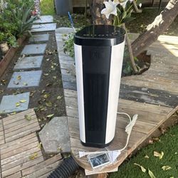 Intertek PTC Fan Heater 22 Inches with remote control