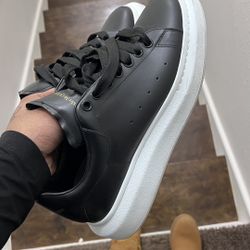 Alexander McQueen 9.5