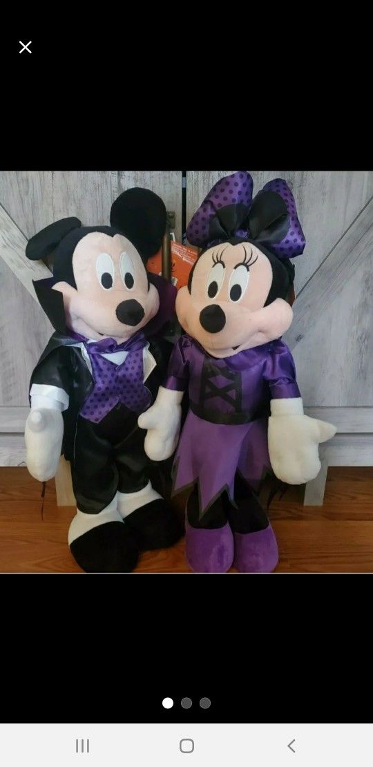 Brand New 2021 Disney Minnie  Mickey Mouse  Halloween 24" Greeters