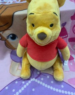 Winnie Pooh plush 15in medium