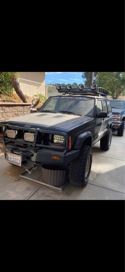 2000 Jeep Cherokee