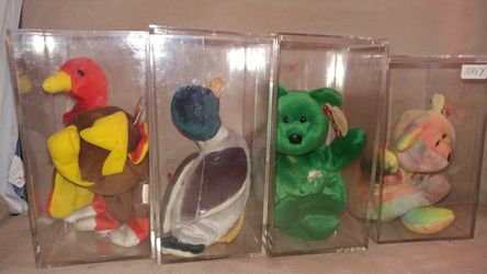 Rare beanie babies w/ error on tags