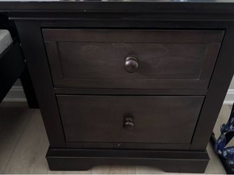 3 Piece bedroom furniture set
