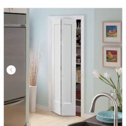 Hi everyone we have this three pcs available  only $110 no tax pickup  Store price $160 here only  $110 no tax pickup only we locate in Hesperia  we t