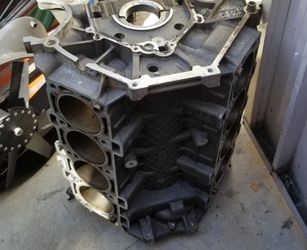 Mustang block
