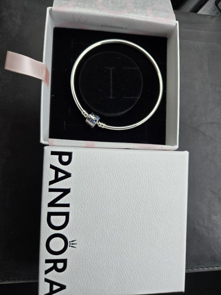 Pandora Bangle Bracelet (New)