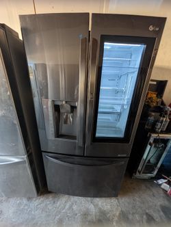 LG Instaview Counter Depth Door in Door Refrigerator with Bottom Freezer in Charcoal PrintProof Stainless Steel