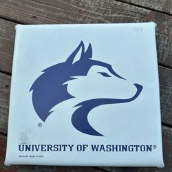 Vintage University Of Washington Huskies Seat Cushion, UW Husky, Stadium Cushion
