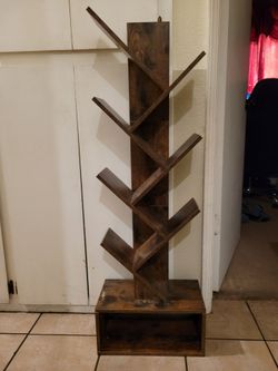 Tree book shelf