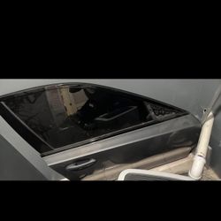 2023 G80 Comp Passenger Door 