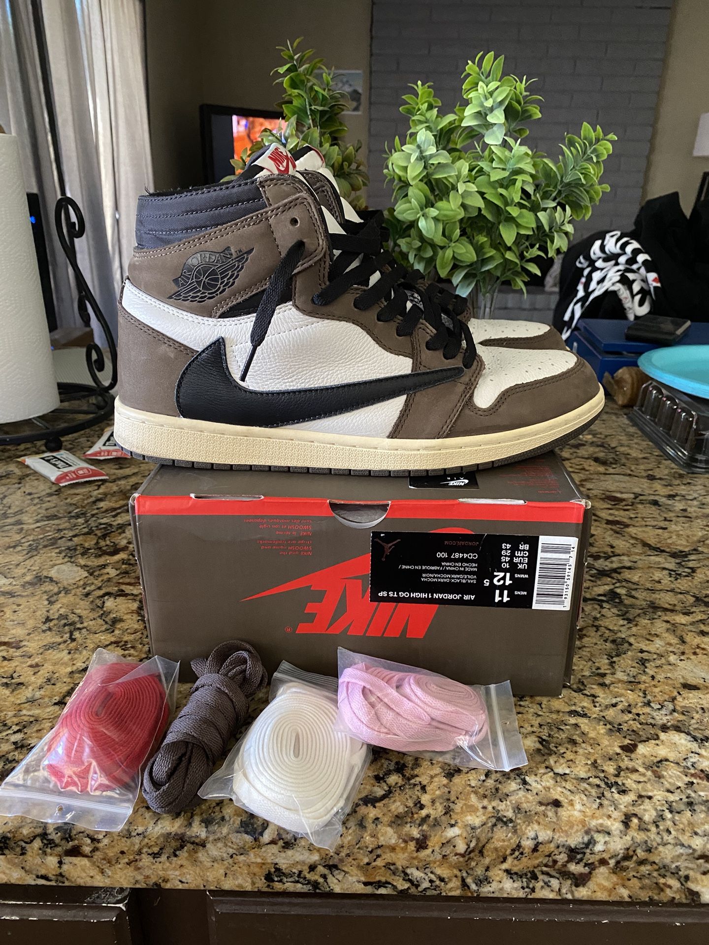 Air Jordan Retro $100 FIRM