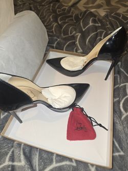 Christian Louboutin Iriza 100 Patent Black NEW