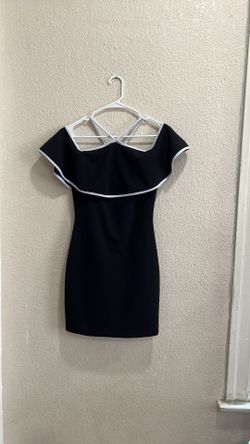 Forever 21 Woman’s Black Dress Size M