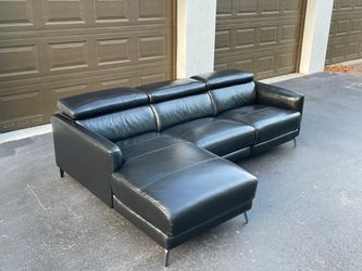 🛋️ Sofa/Couch Sectional - Recliner - Leather - Delivery Available 🚛