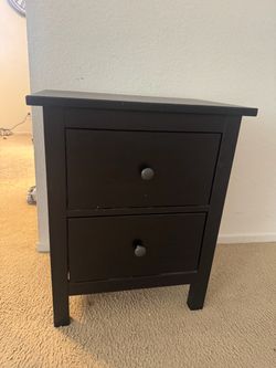 Hemnes ikea nightstand