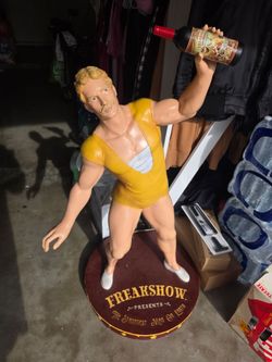 Freakshow Wine, Strongest Man On Earth Statute