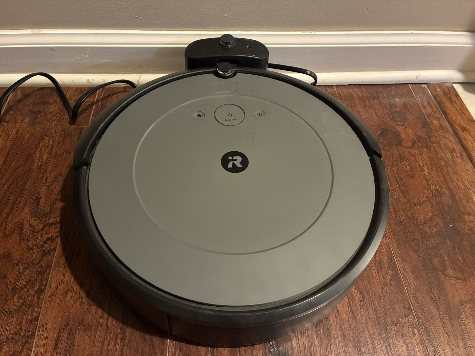iRobot Roomba i2
