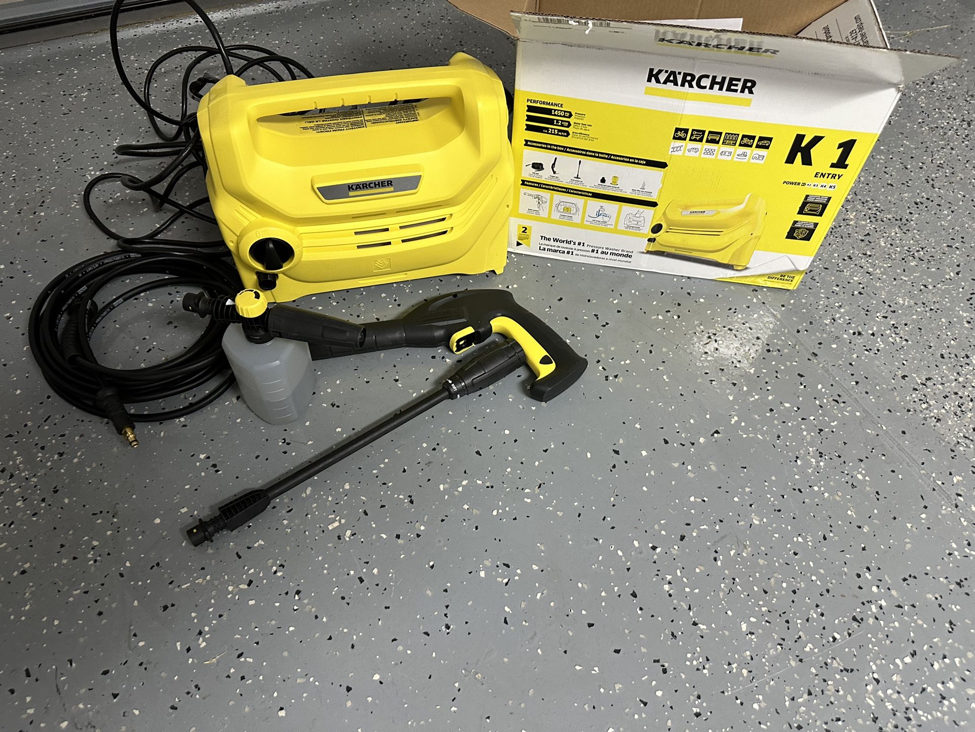 Pressure Washer And accessories