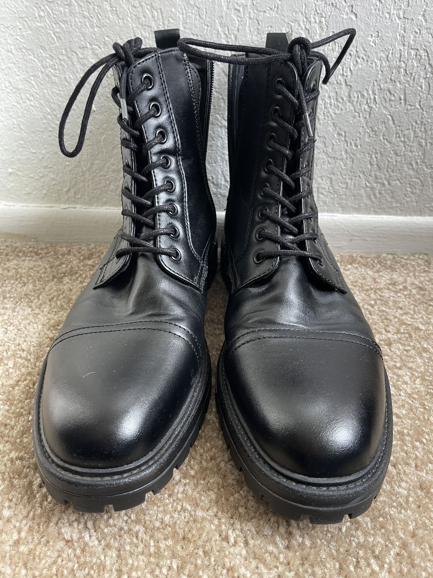 Men’s Black Combat Boots (11.5)