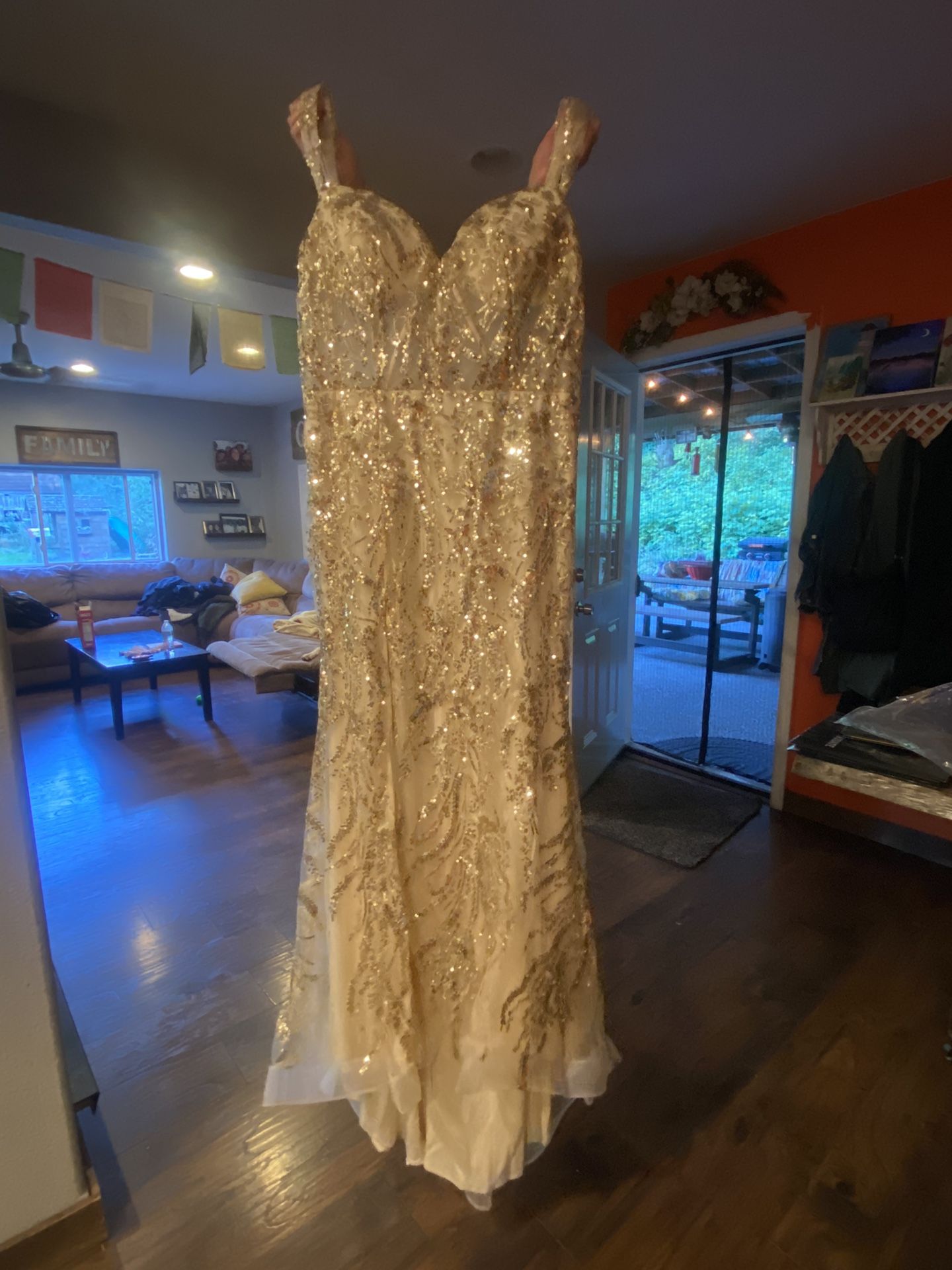 Gold prom/Hoco dress - size 16