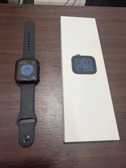Apple SE 3 44mm (Non Cellular)