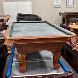 Golden 8 Foot Pool Table