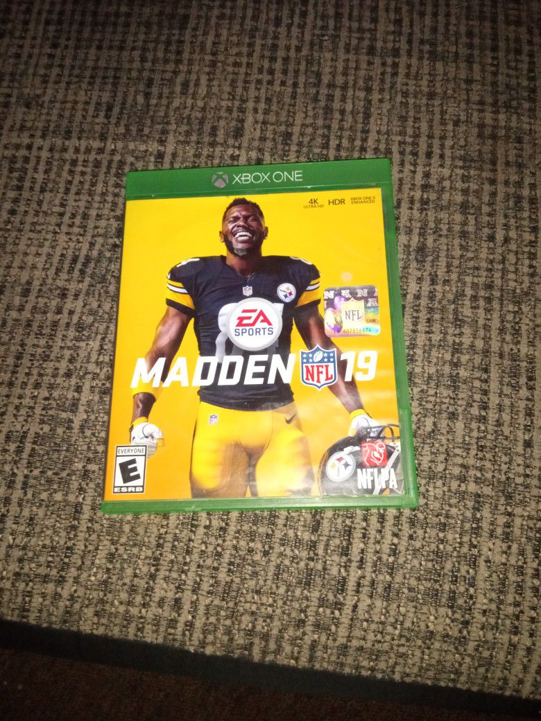Xbox One NFL Madden 19