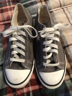 Converse shoes. Ladies size 7.5