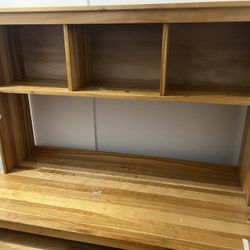 Buro De Madera Dura En 50