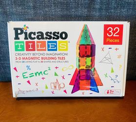 Picasso Tiles 32-Piece Set