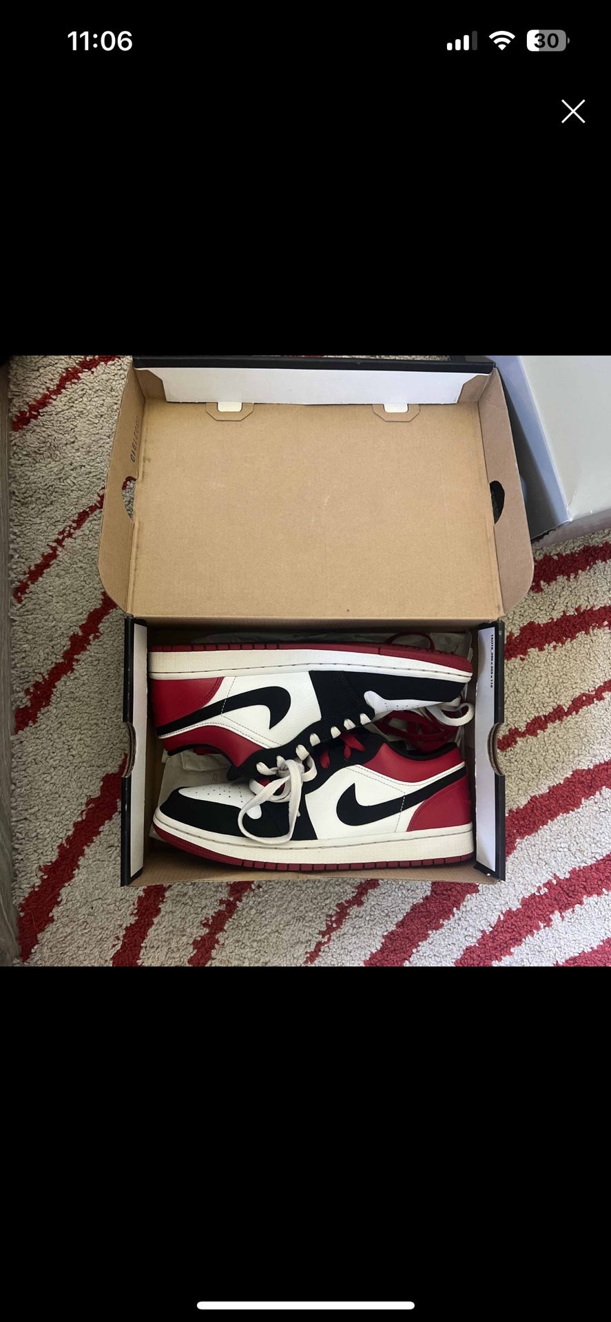 Jordan 1 low Black Toe Size 8