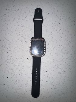 Apple Watch SE 44mm + GPS