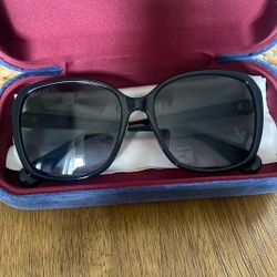 Gucci sunglasses 🕶️ 