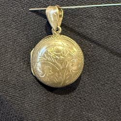 Sterling Silver Etched Locket Pendant New