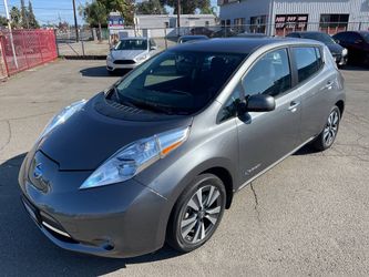 2017 Nissan LEAF